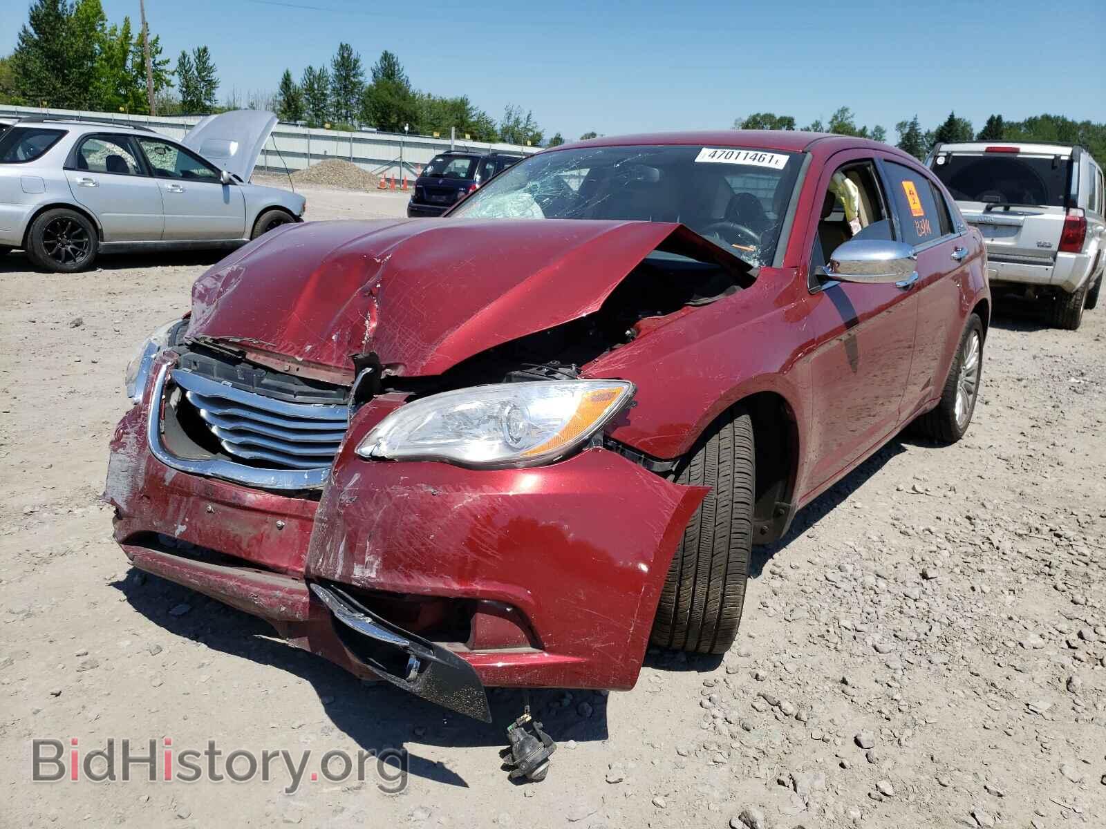 2012 CHRYSLER 200 - VIN: 1C3CCBCG0CN227242 - Фото 2