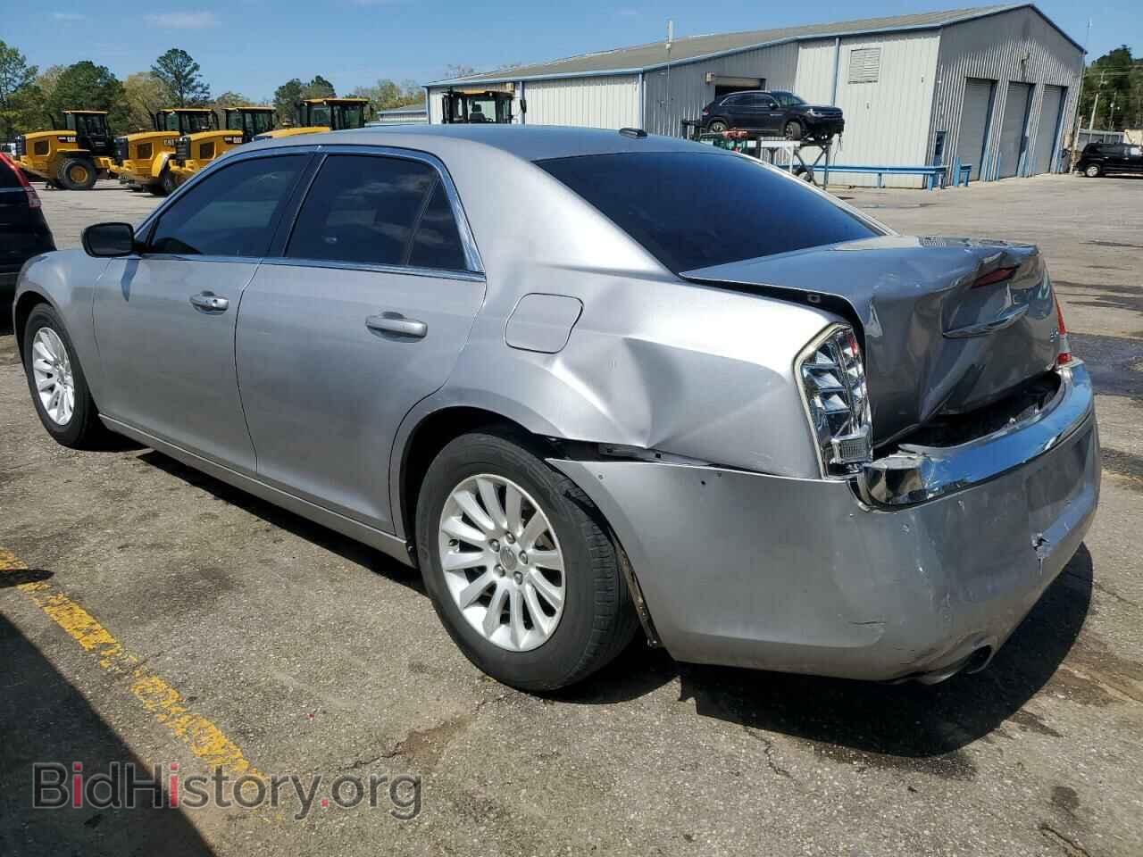 2014 CHRYSLER 300 - VIN: 2C3CCAAG7EH103610 - Фото 2