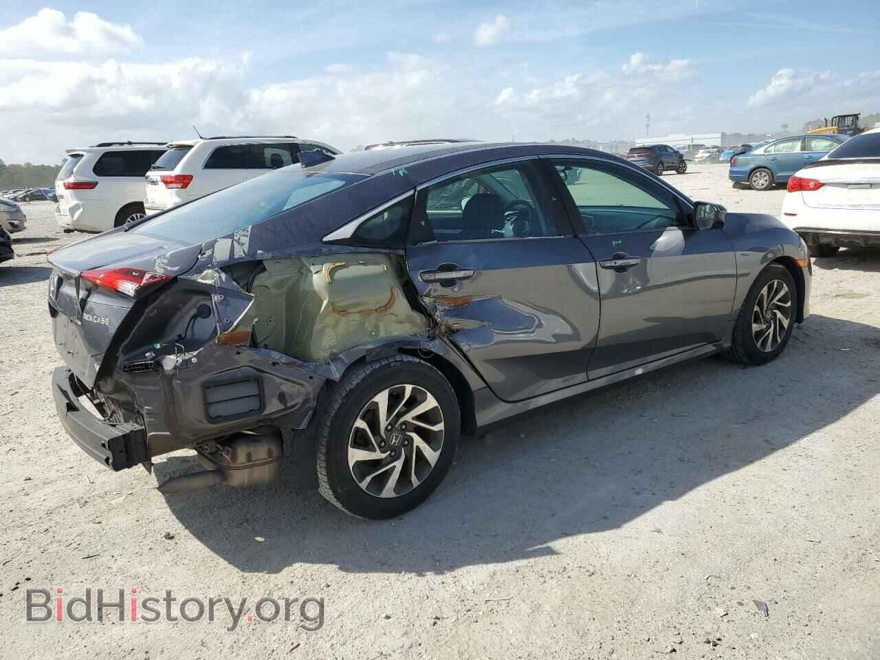 2018 HONDA CIVIC - VIN: 2HGFC2F79JH604565 - Фото 3
