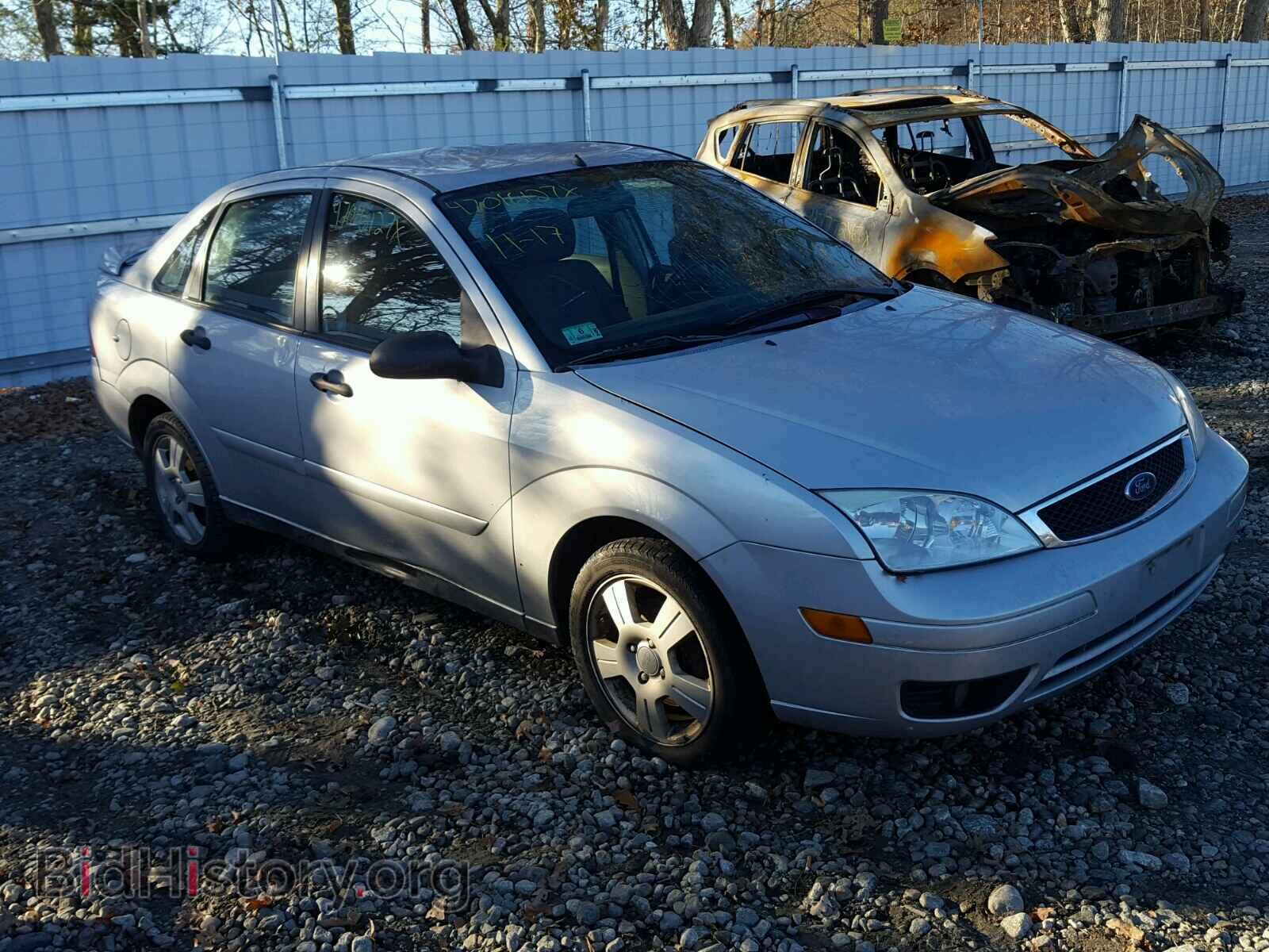 Фотография 1FAFP34N96W166395 - FORD FOCUS 2006