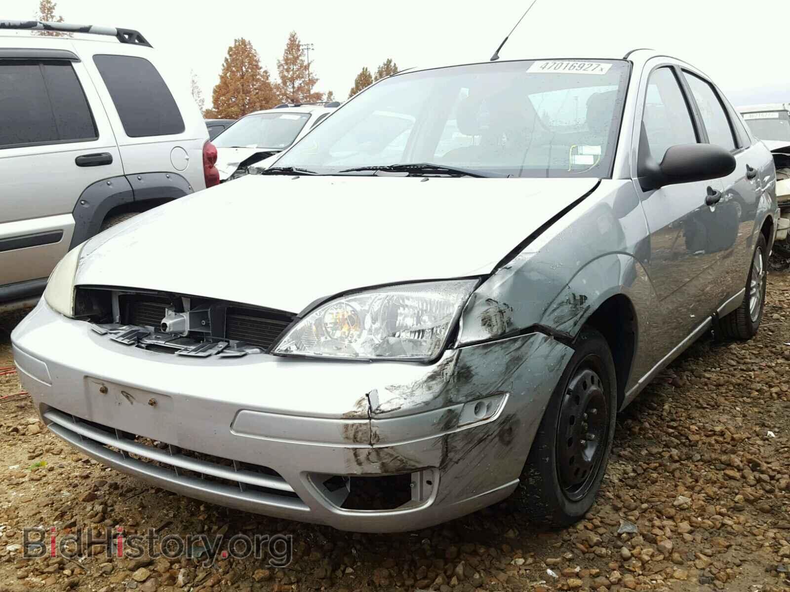 2006 FORD FOCUS - VIN: 1FAFP34N06W185465 - Фото 2