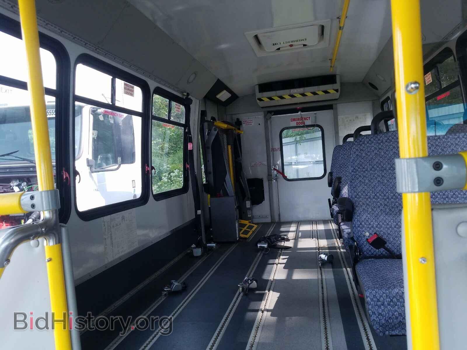2008 FORD ECONOLINE - VIN: 1FD4E45P38DB03249 - Photo 6