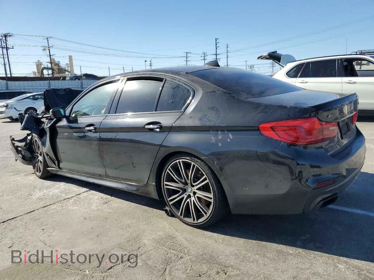 2018 BMW M5 - VIN: WBAJB9C52JB035104 - Фото 2