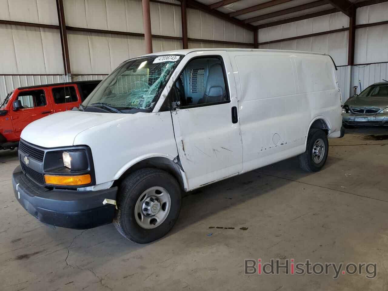 Photo 1GCWGFCA5E1134713 - CHEVROLET EXPRESS 2014