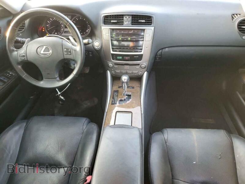 2010 Lexus IS (VIN JTHBF5C26A5120065) — фото 8 из 12