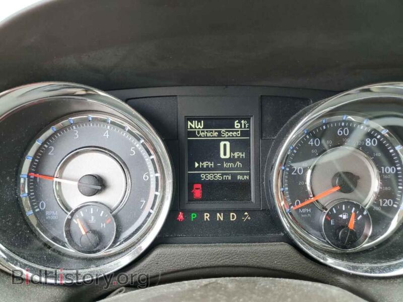 2016 Chrysler MINIVAN (VIN 2C4RC1BG4GR296879) — photo 9 of 13