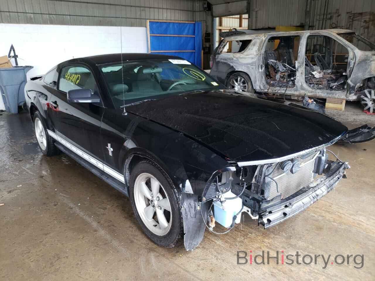Photo 1ZVHT80N485106192 - FORD MUSTANG 2008