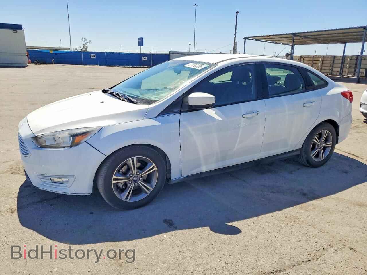 Photo 1FADP3FE5JL223898 - FORD FOCUS 2018