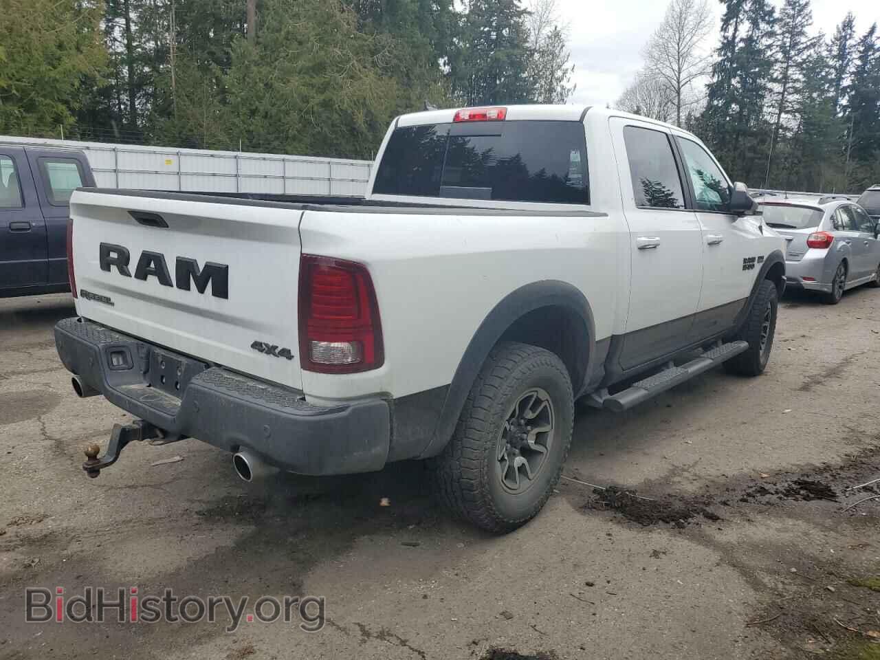 2017 RAM 1500 - VIN: 1C6RR7YT1HS735260 - Фото 3