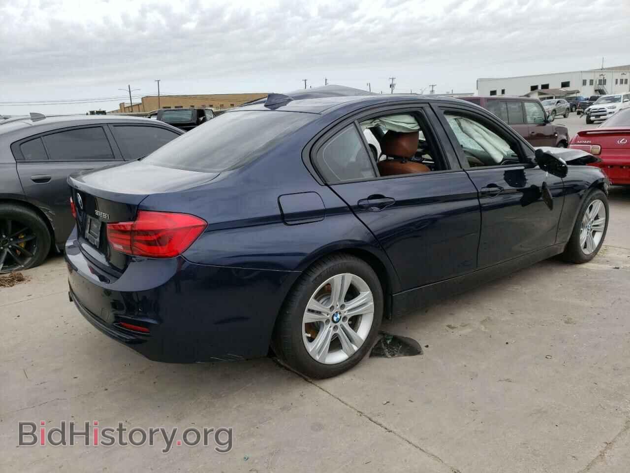 2016 BMW 3 SERIES - VIN: WBA8E9C57GK646390 - Фото 3
