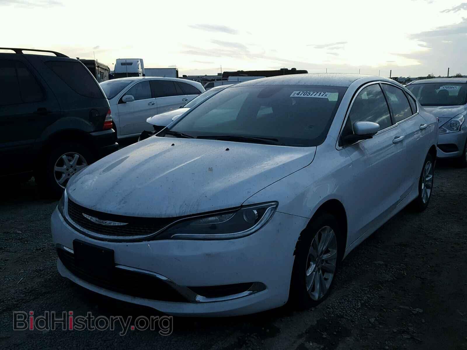 2015 CHRYSLER 200 - VIN: 1C3CCCAB3FN739854 - Фото 2