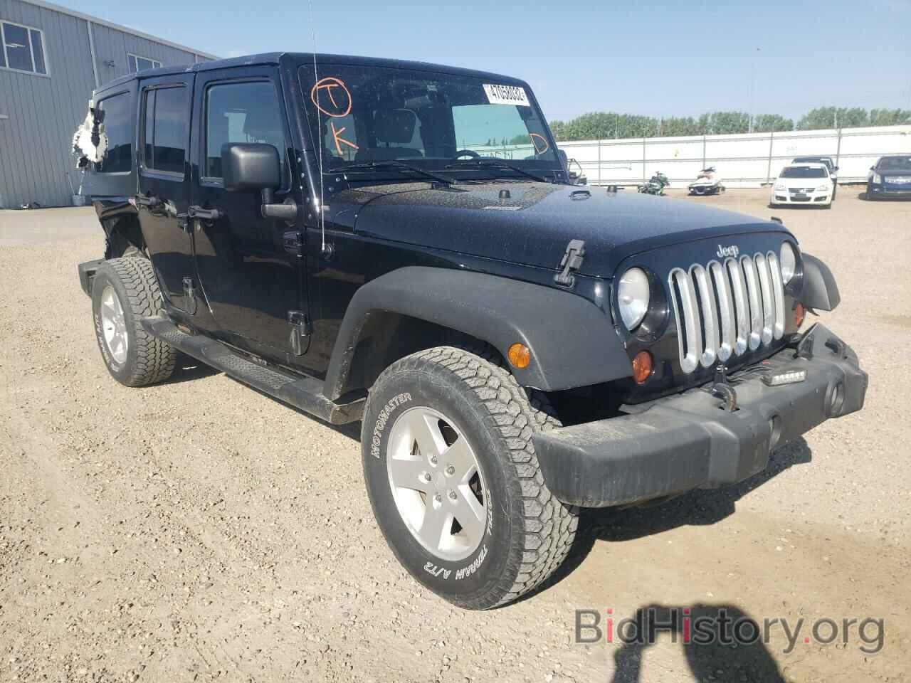 Photo 1J4GA39169L710213 - JEEP WRANGLER 2009