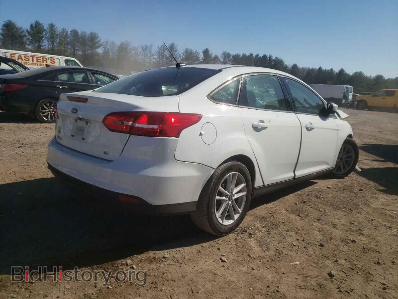 2018 FORD FOCUS - VIN: 1FADP3F20JL285196 - Фото 3