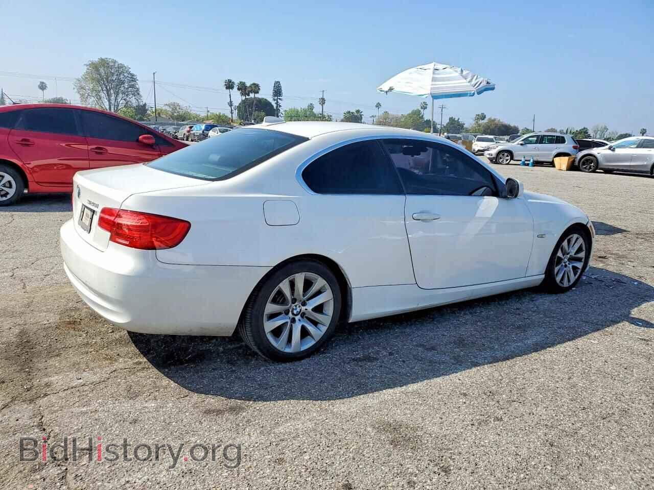 2012 BMW 3 SERIES - VIN: WBAKE5C56CE756578 - Photo 3