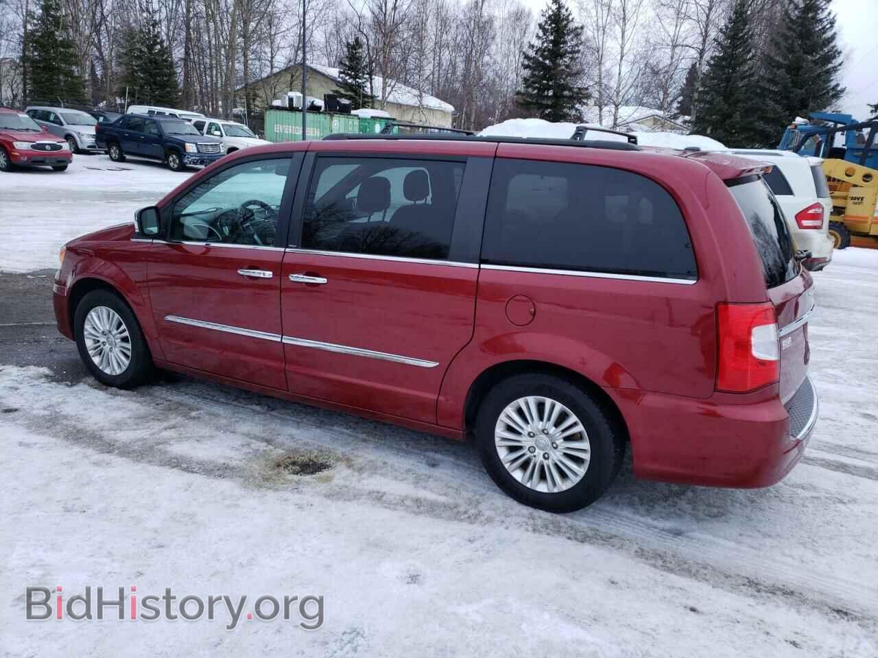 2013 CHRYSLER MINIVAN - VIN: 2C4RC1CG2DR589898 - Photo 2