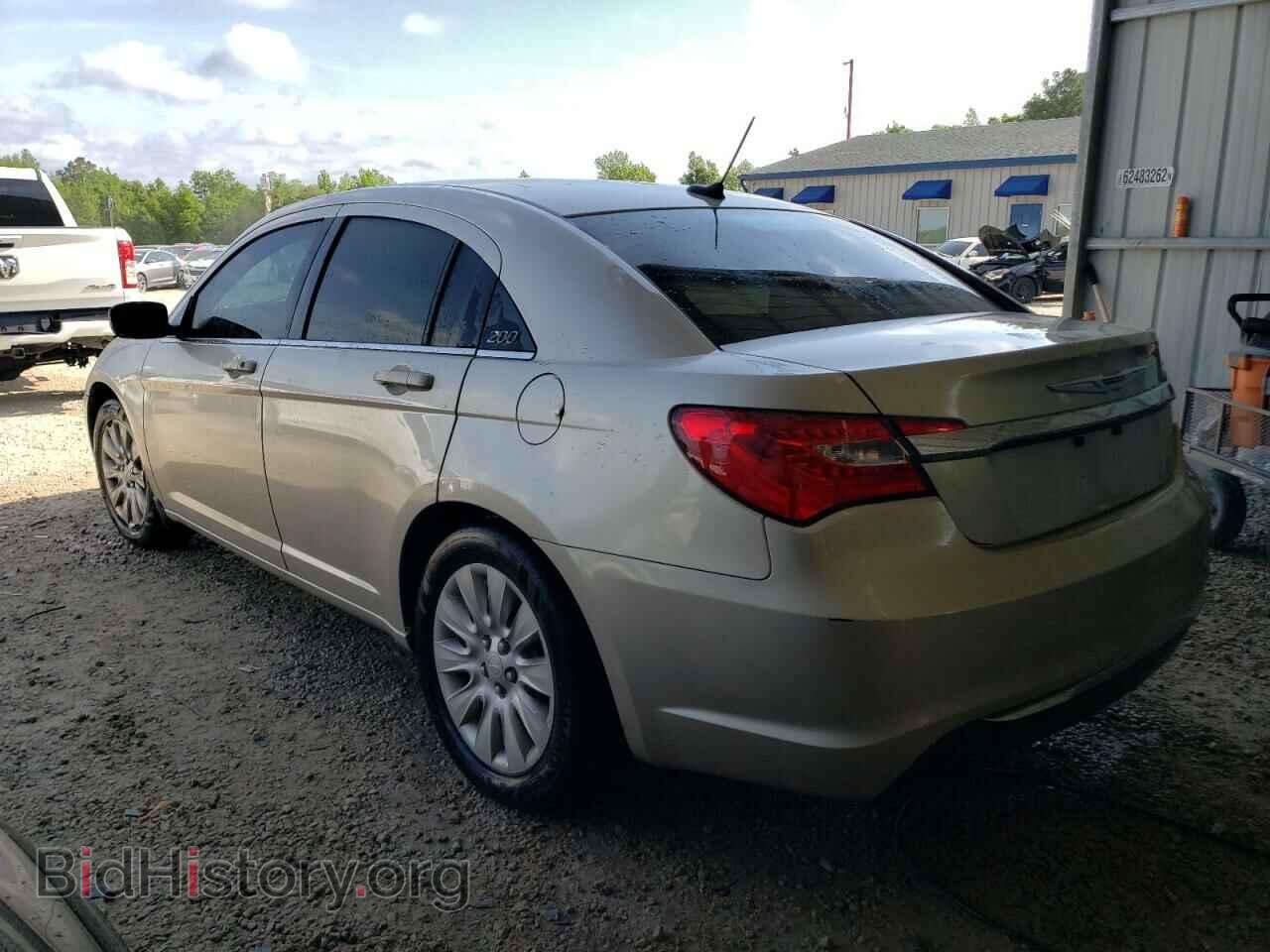 2013 CHRYSLER 200 - VIN: 1C3CCBAB5DN560755 - Photo 2