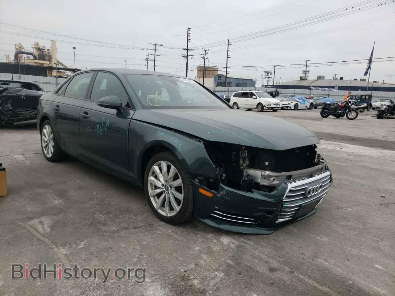 Фотография WAUGNAF49HN013342 - AUDI A4 2017