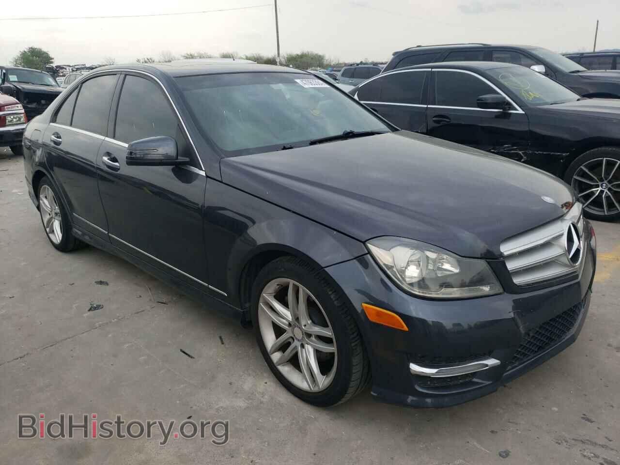 2013 MERCEDES-BENZ C-CLASS - VIN: WDDGF4HB4DR300853 - Фото 4