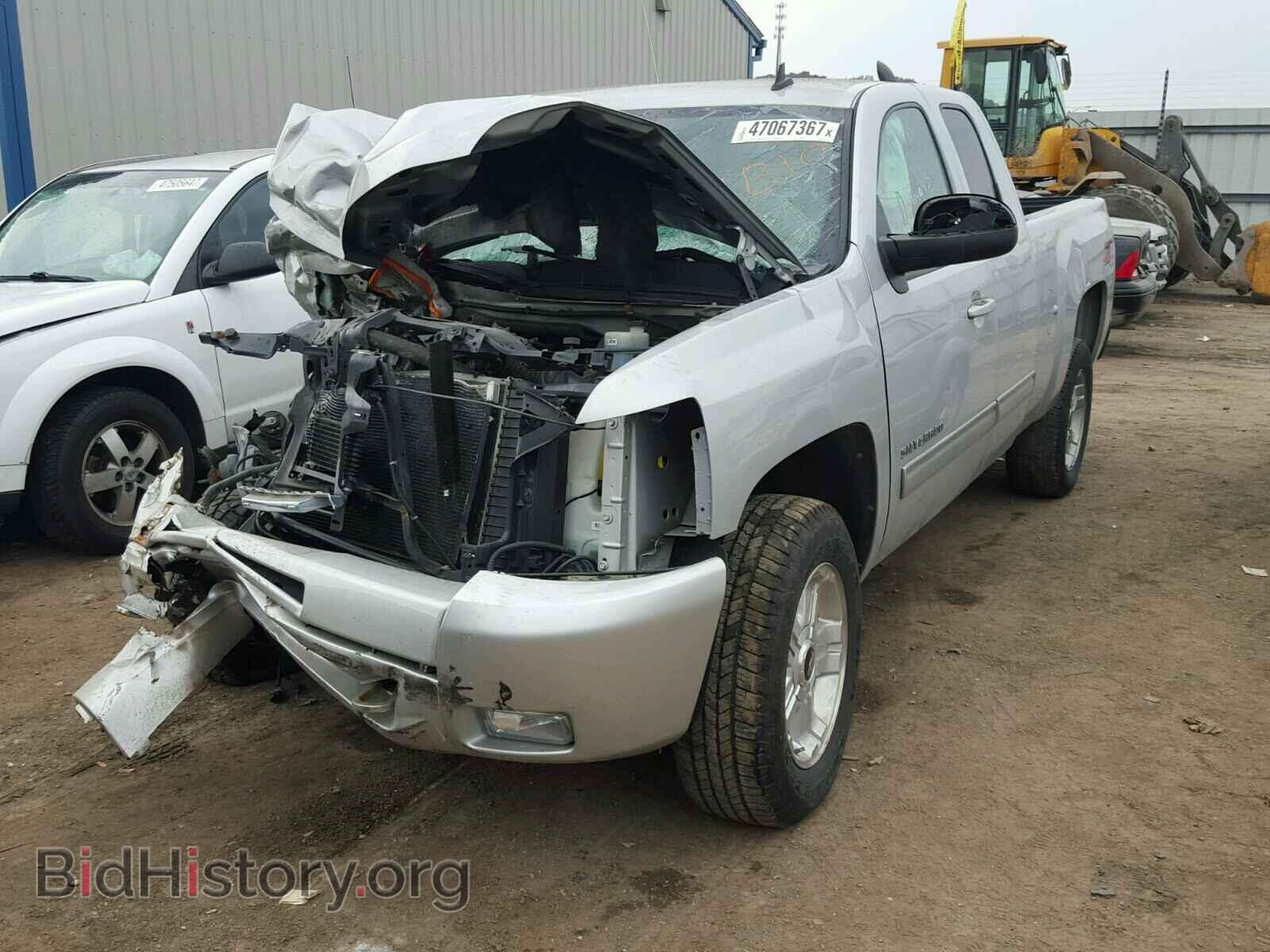 2011 CHEVROLET SILVERADO - VIN: 1GCRKSE39BZ193134 - Фото 2