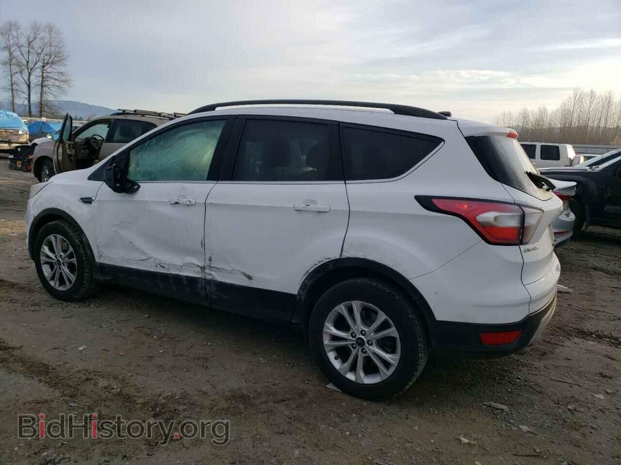 2017 FORD ESCAPE - VIN: 1FMCU0G97HUA52182 - Фото 2