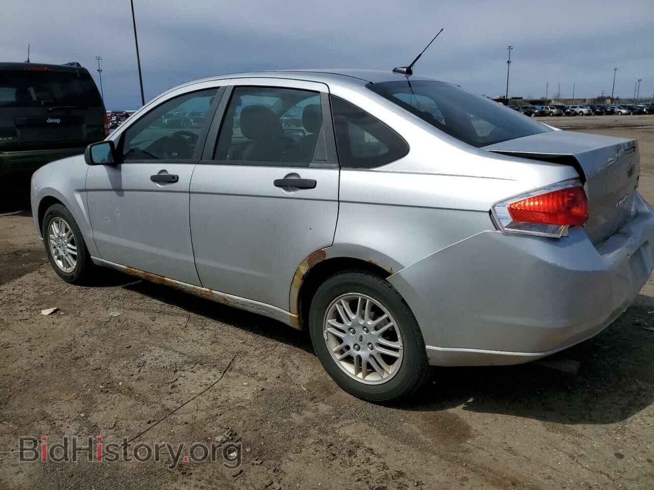 2010 FORD FOCUS - VIN: 1FAHP3FN1AW112703 - Фото 2