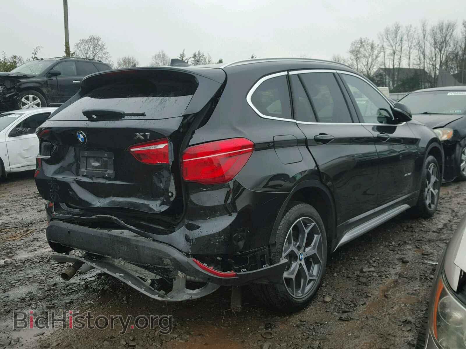 2017 BMW X1 - VIN: WBXHT3C35H5F80254 - Фото 4