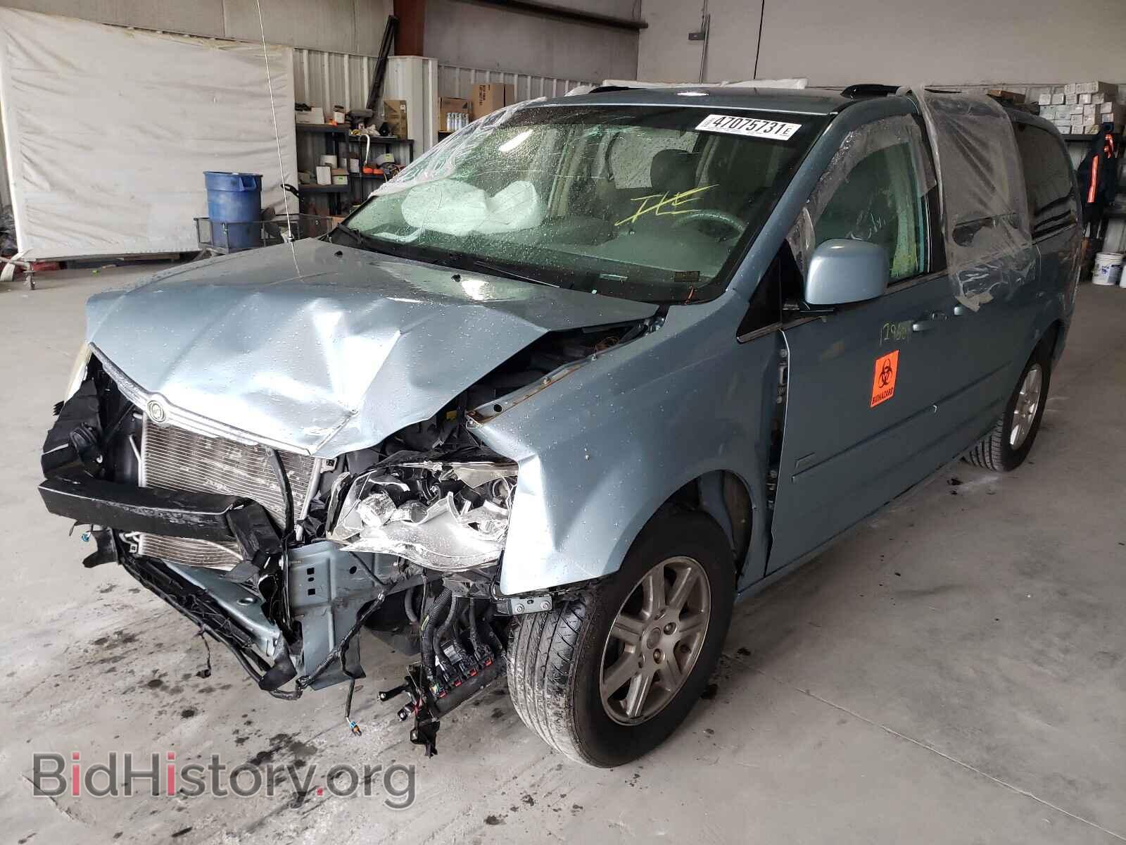 2008 CHRYSLER MINIVAN - VIN: 2A8HR54P88R776464 - Photo 2