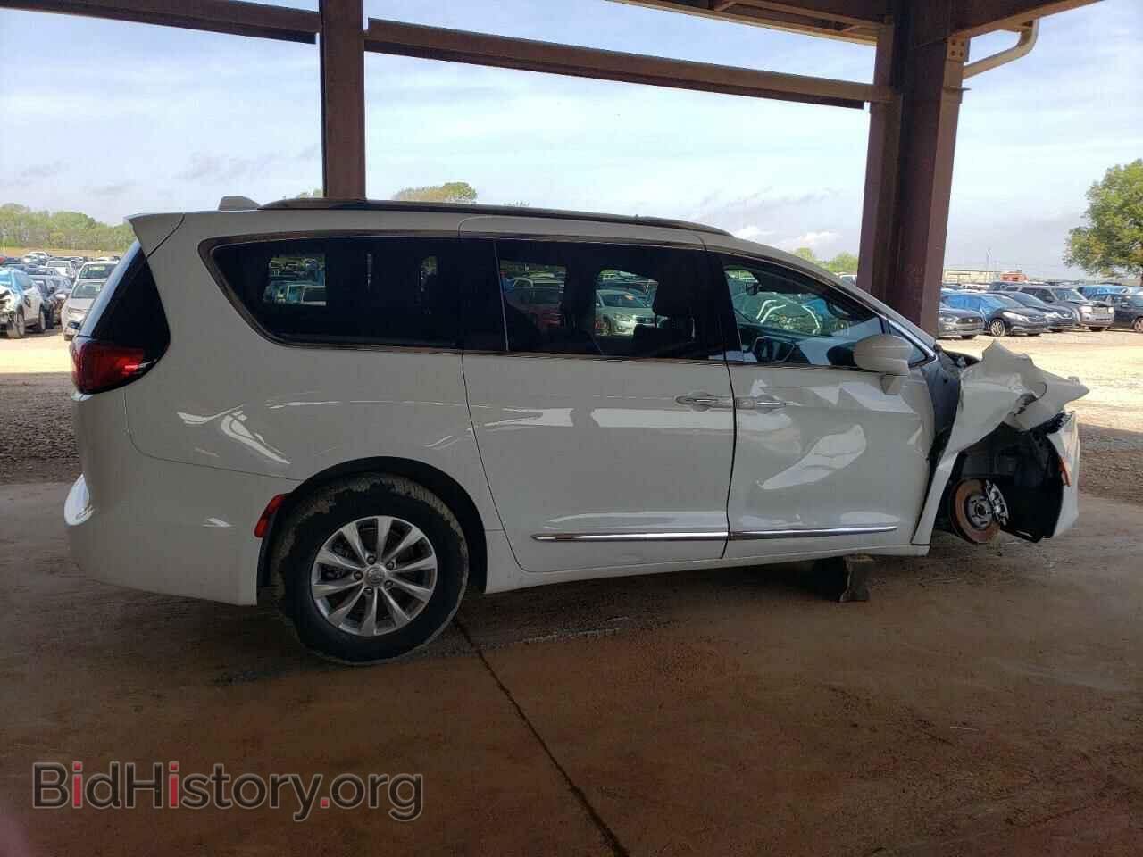 2019 CHRYSLER PACIFICA - VIN: 2C4RC1BG5KR613352 - Photo 3