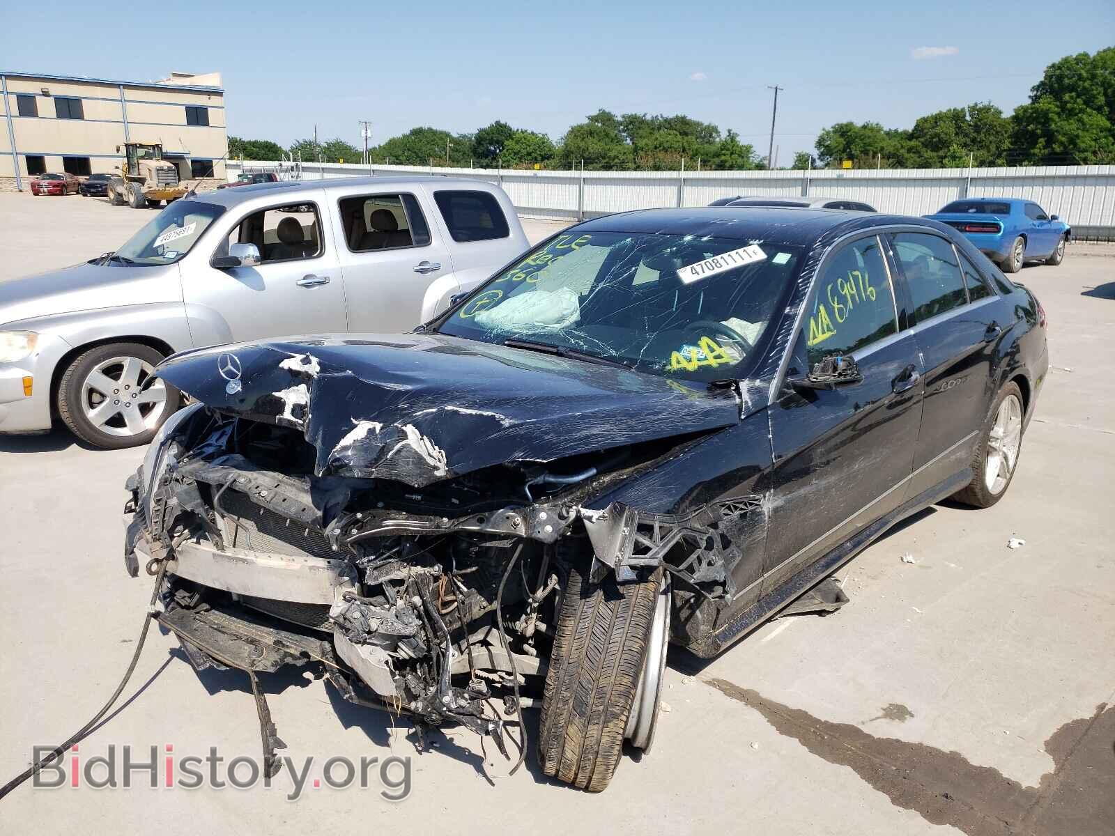 2013 MERCEDES-BENZ E CLASS - VIN: WDDHF8JB8DA694975 - Фото 2