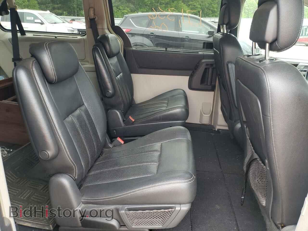 2010 CHRYSLER MINIVAN - VIN: 2A4RR8D17AR502388 - Фото 6