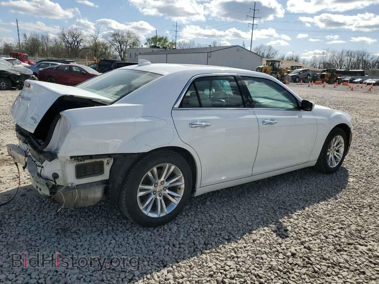 2016 CHRYSLER 300 - VIN: 2C3CCAEG1GH113045 - Фото 3