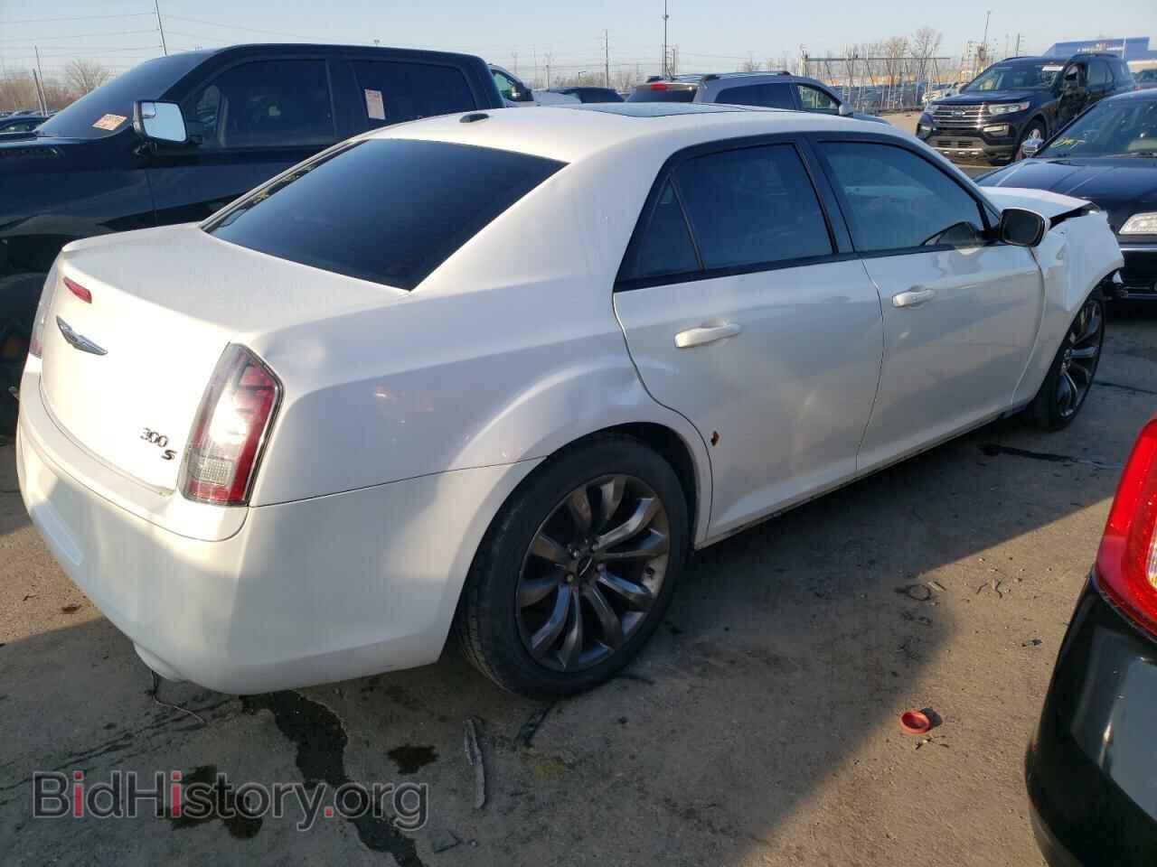 2014 CHRYSLER 300 - VIN: 2C3CCABG2EH264607 - Фото 3