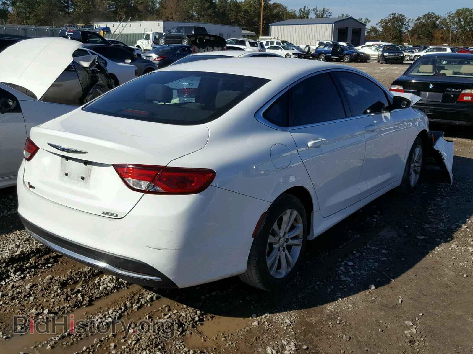 2015 CHRYSLER 200 - VIN: 1C3CCCAB6FN641935 - Photo 4