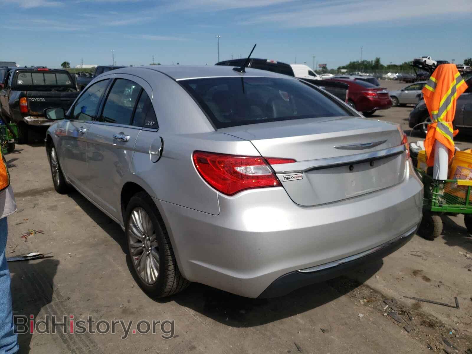 2012 CHRYSLER 200 - VIN: 1C3CCBCBXCN166289 - Фото 3