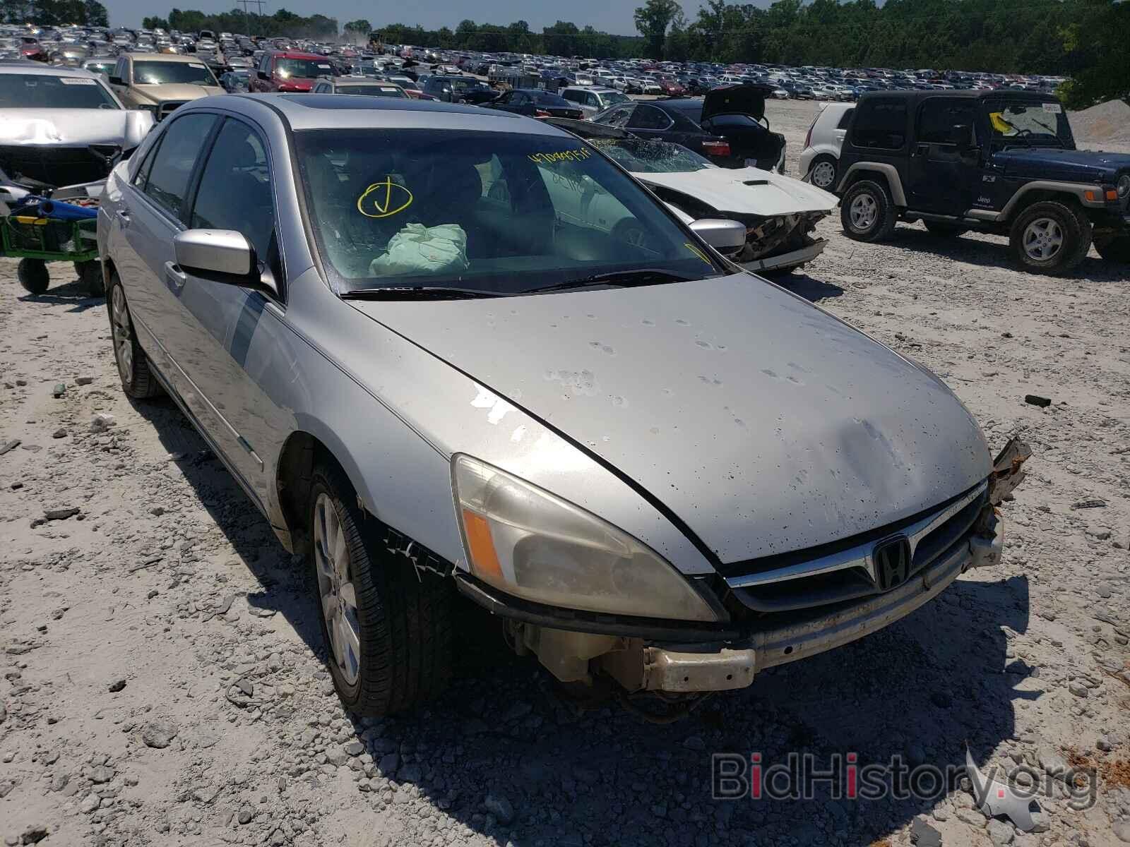 Photo 1HGCM66817A100079 - HONDA ACCORD 2007