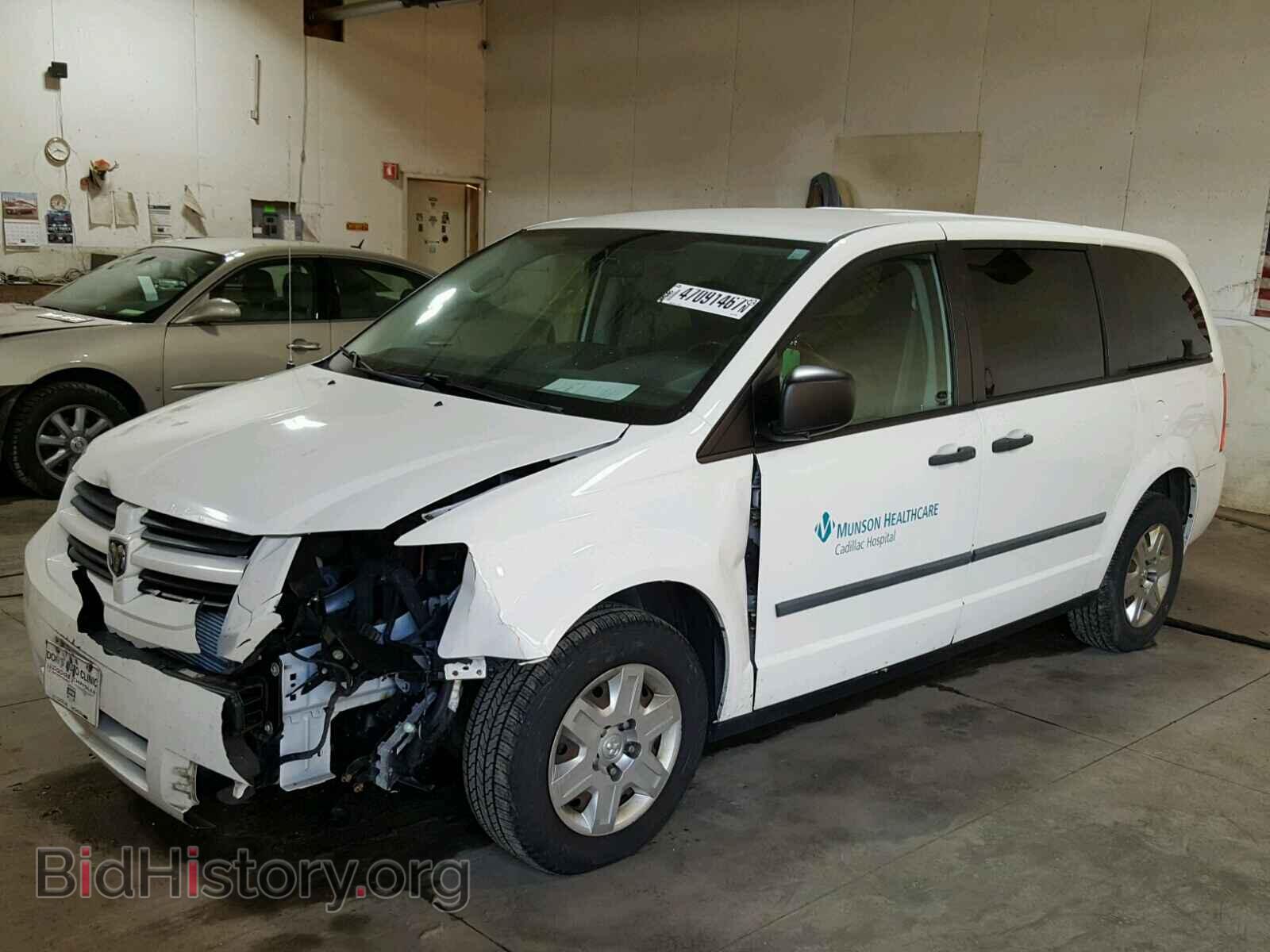 2010 DODGE CARAVAN - VIN: 2D4RN1AE3AR191190 - Фото 2