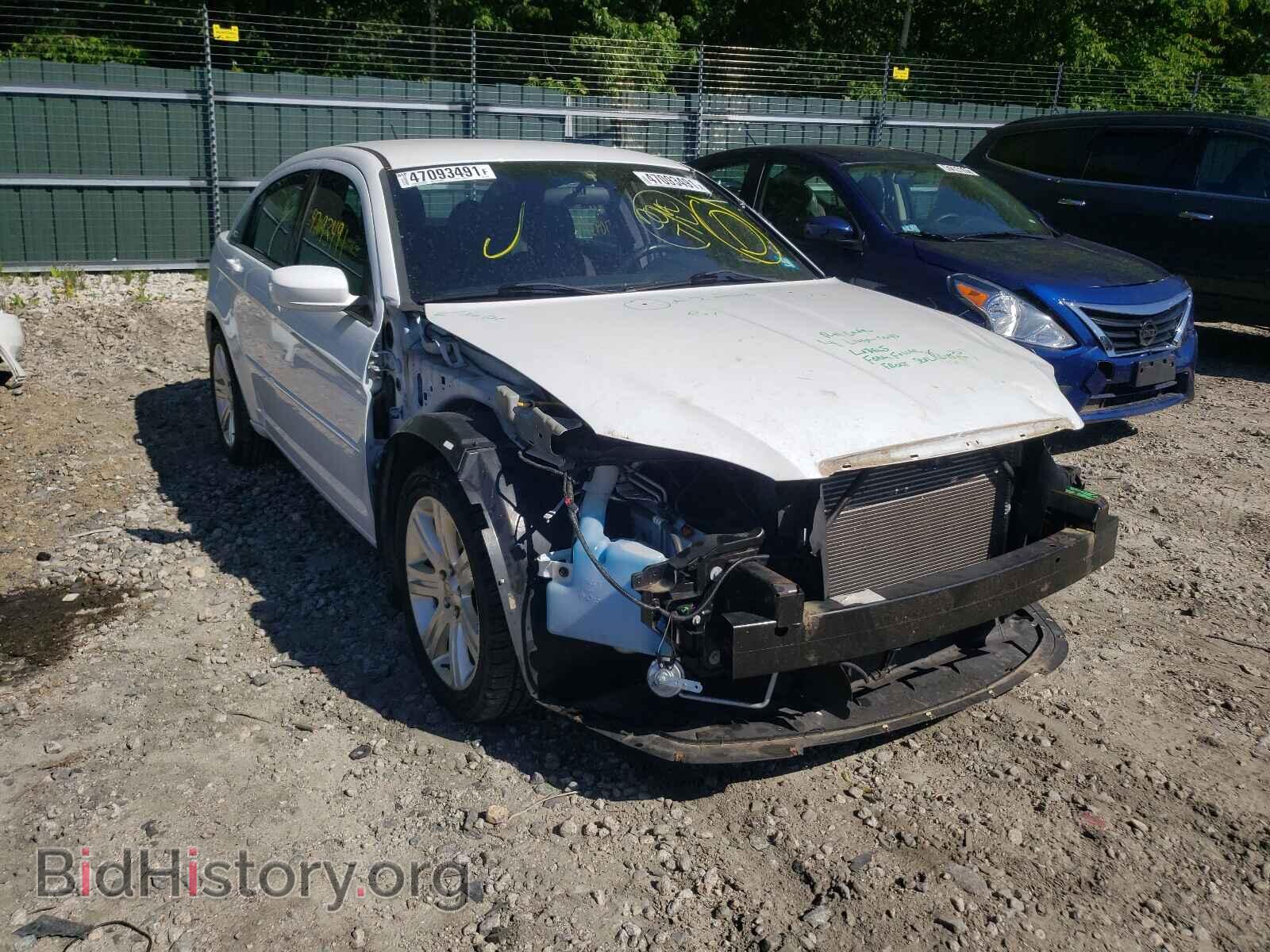 Photo 1C3CCBBB1DN714666 - CHRYSLER 200 2013