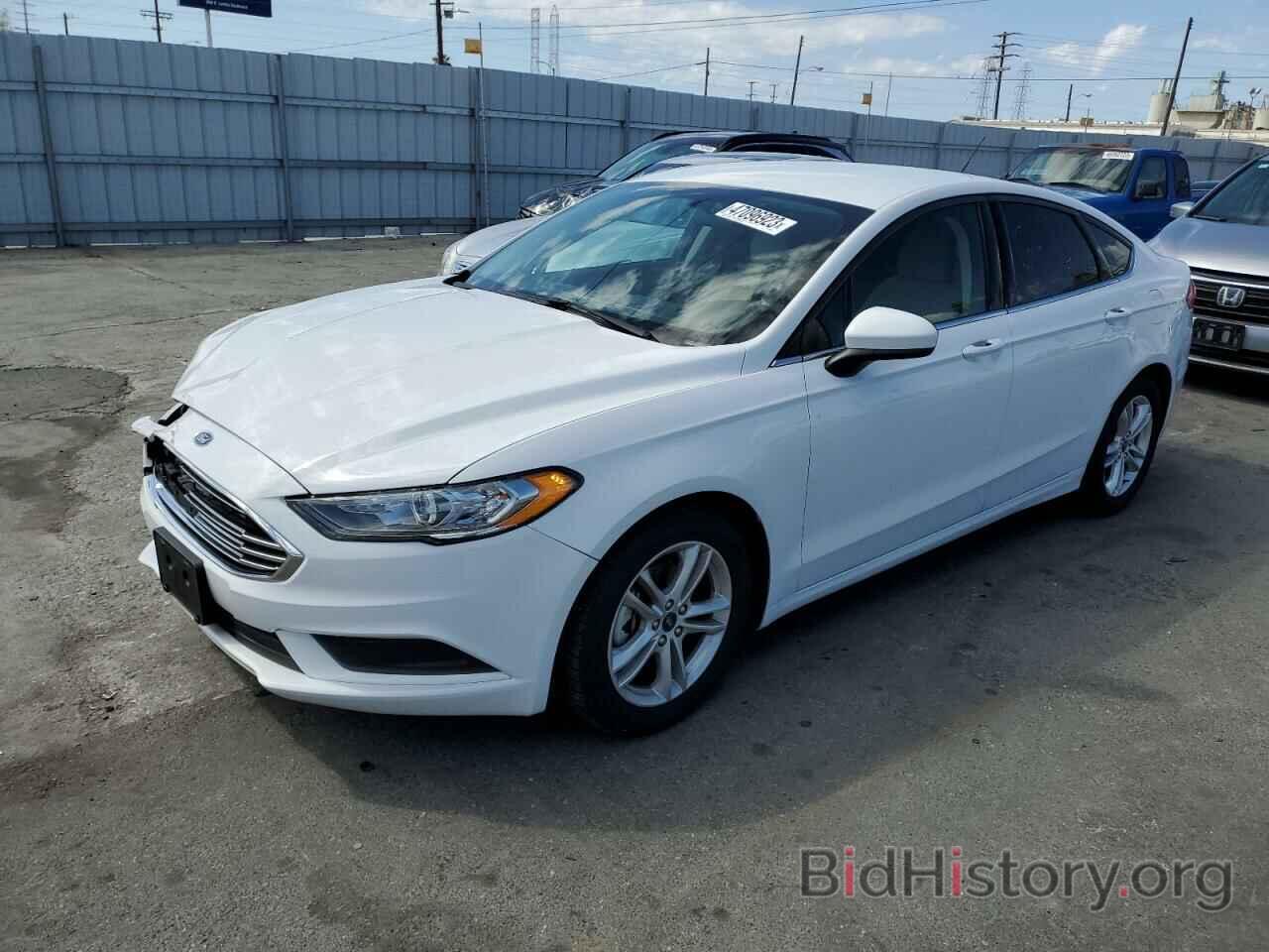 Photo 3FA6P0HD9JR232570 - FORD FUSION 2018