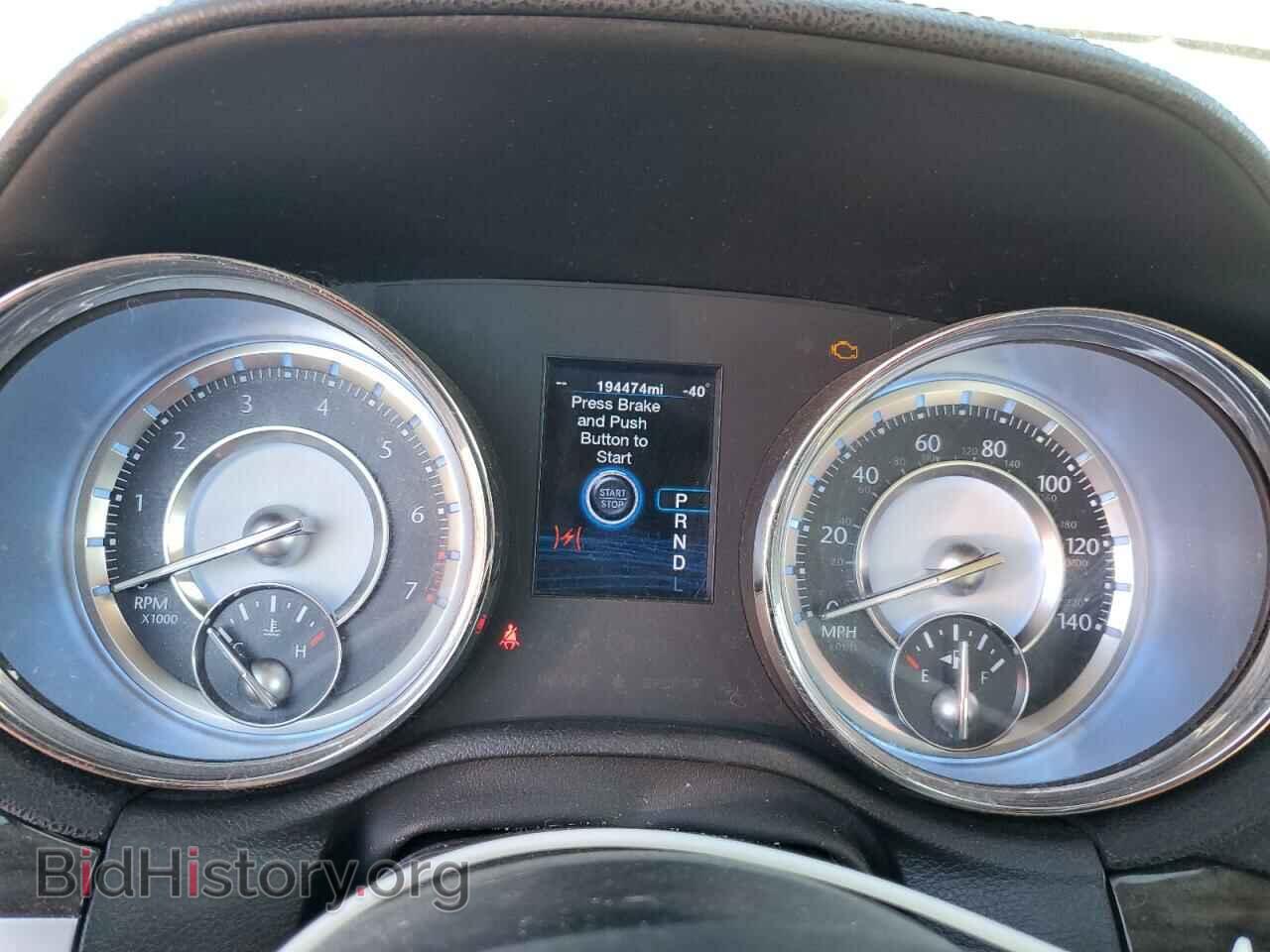2012 CHRYSLER 300 - VIN: 2C3CCACG4CH204128 - Фото 9