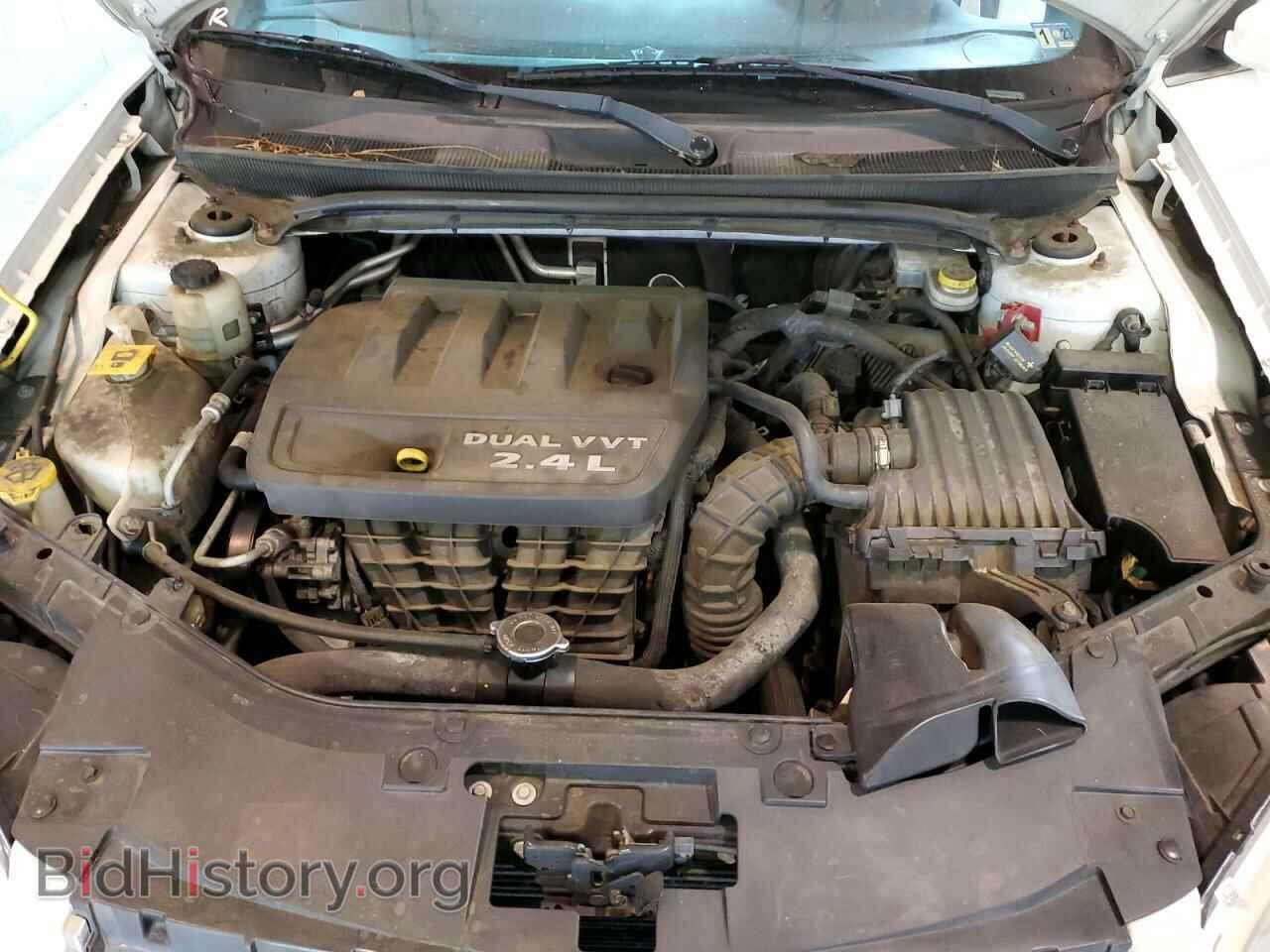 2013 CHRYSLER 200 - VIN: 1C3CCBBB8DN734364 - Фото 11