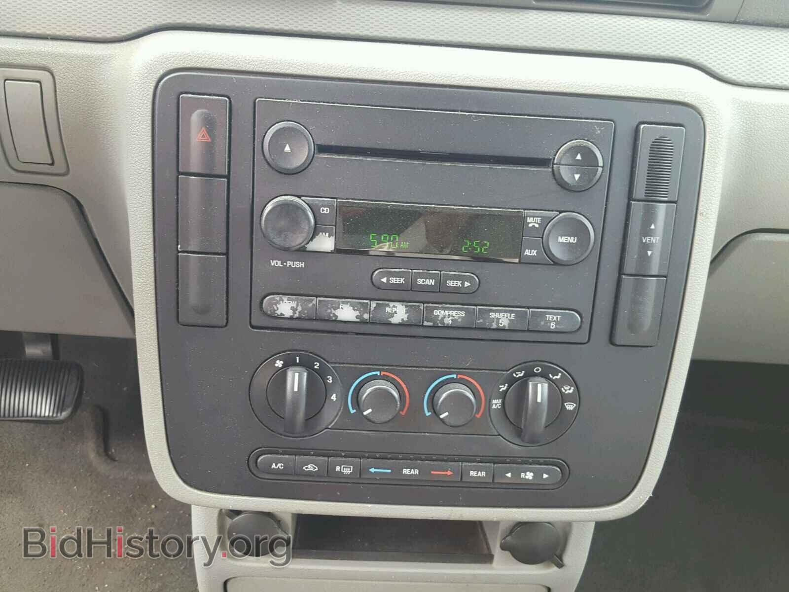 2005 FORD FREESTAR - VIN: 2FMDA57615BA17977 - Фото 9