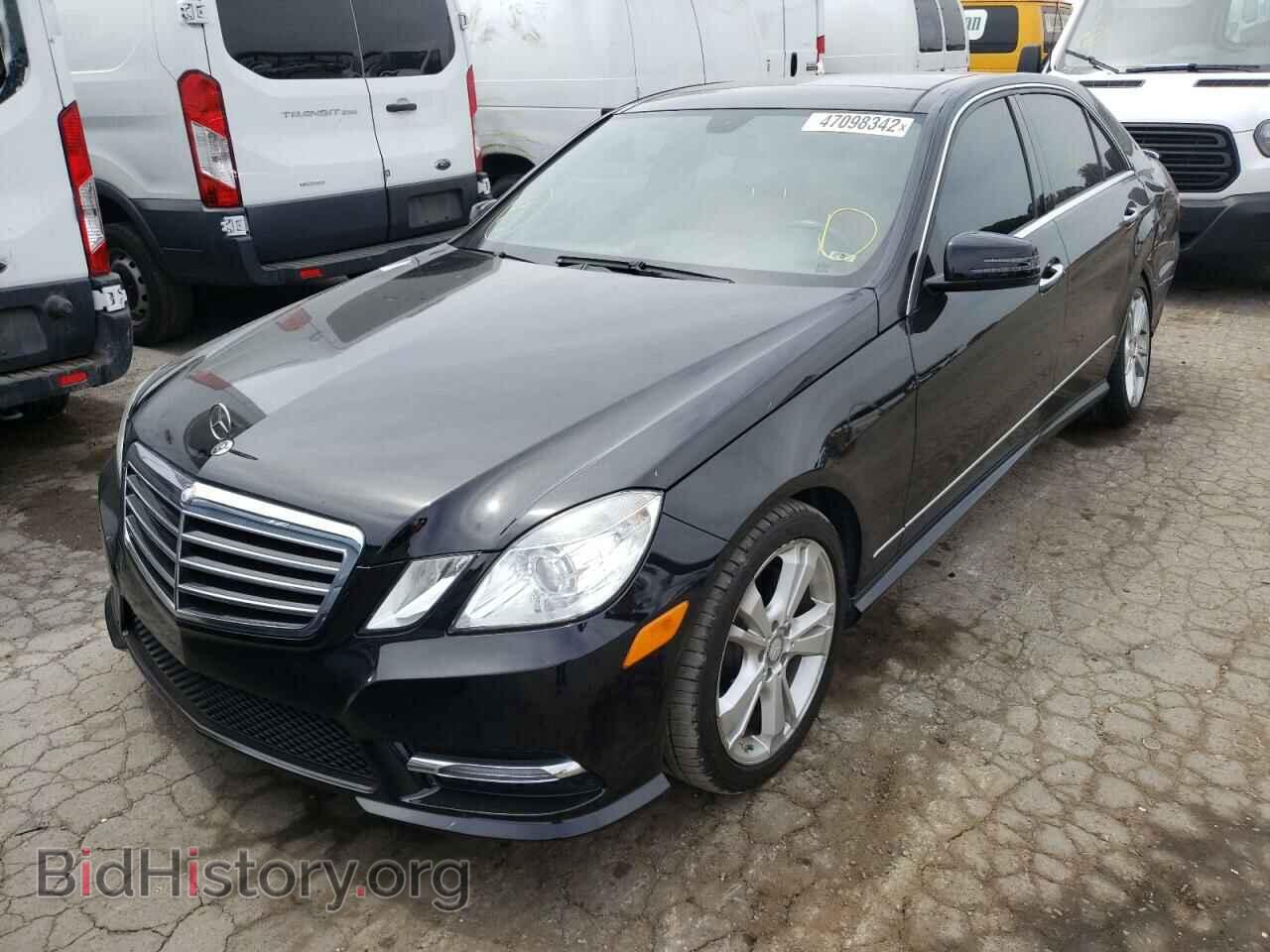 2013 MERCEDES-BENZ E-CLASS - VIN: WDDHF5KB9DA756851 - Фото 2