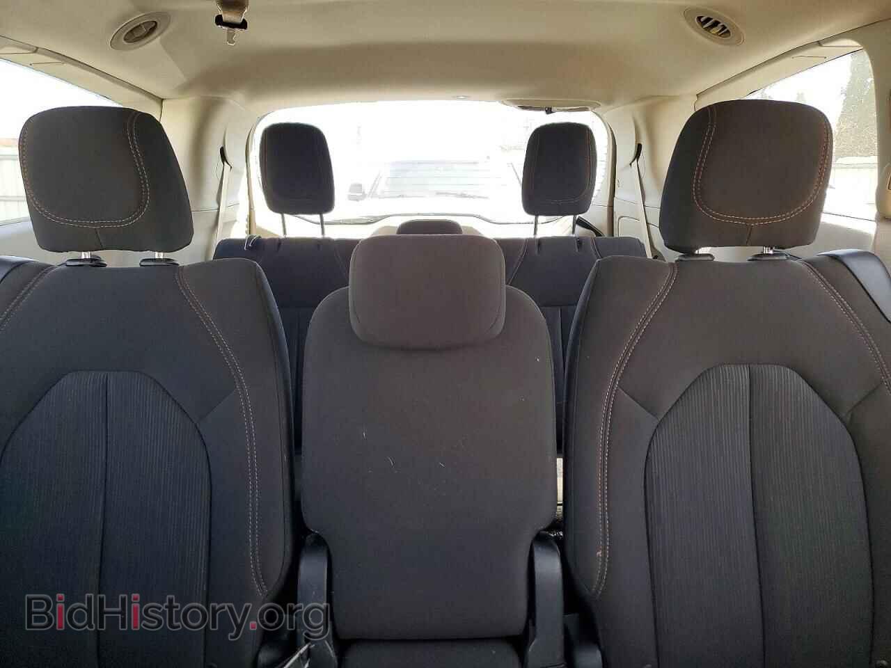 2017 CHRYSLER PACIFICA - VIN: 2C4RC1DGXHR588972 - Фото 10