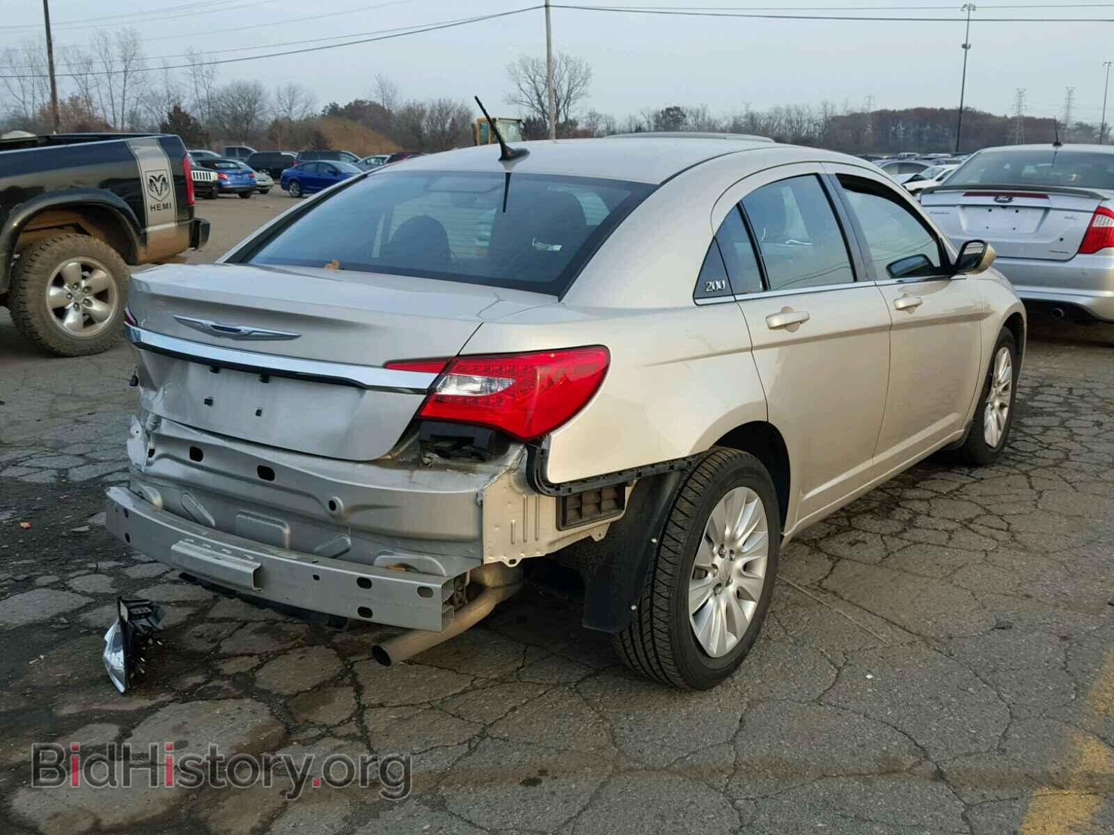 2013 CHRYSLER 200 - VIN: 1C3CCBAB1DN689799 - Фото 4