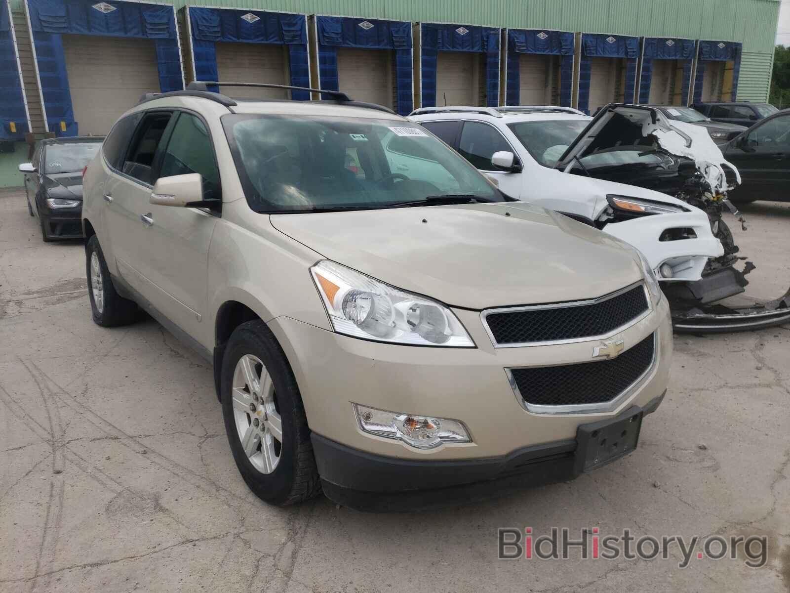 Photo 1GNLRGED9AS128774 - CHEVROLET TRAVERSE 2010