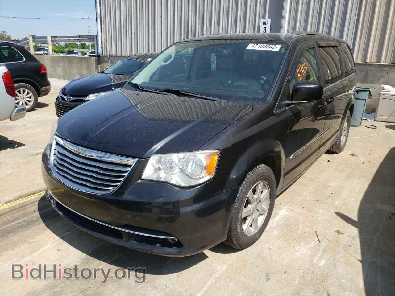 2013 CHRYSLER MINIVAN - VIN: 2C4RC1BG2DR525569 - Photo 2