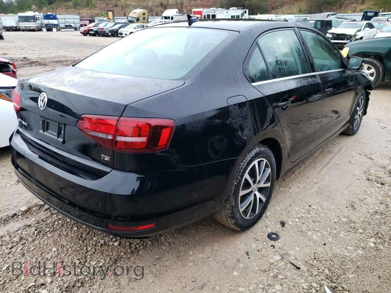 2017 VOLKSWAGEN JETTA - VIN: 3VWDB7AJ5HM229646 - Фото 3