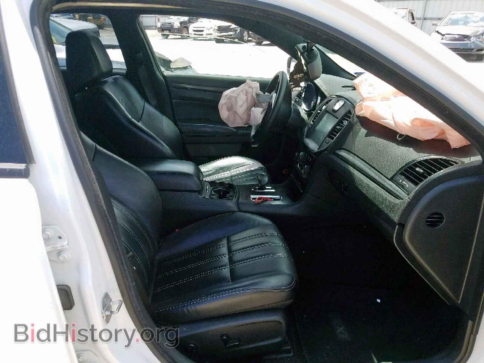 2014 CHRYSLER 300 - VIN: 2C3CCABG4EH344149 - Фото 5