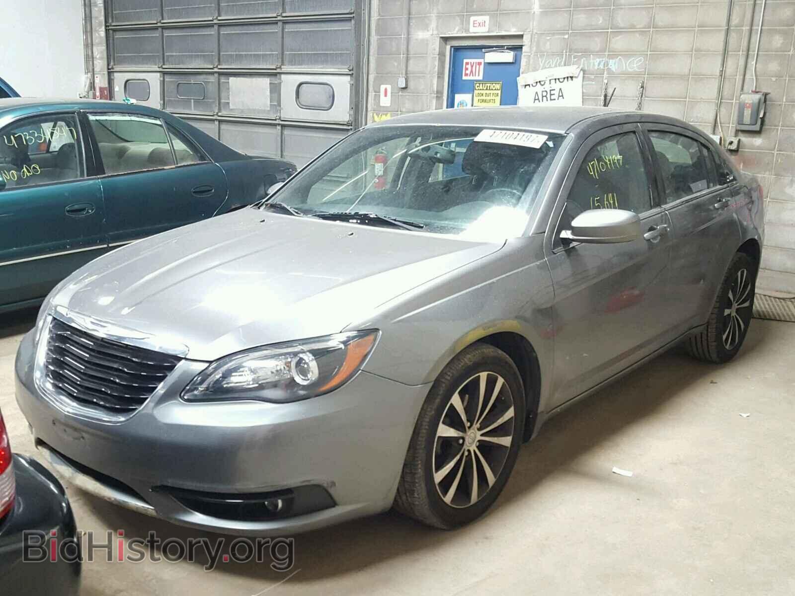 2013 CHRYSLER 200 - VIN: 1C3CCBBB7DN605466 - Photo 2