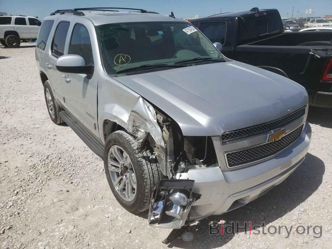 Photo 1GNSCBE00DR254322 - CHEVROLET TAHOE 2013